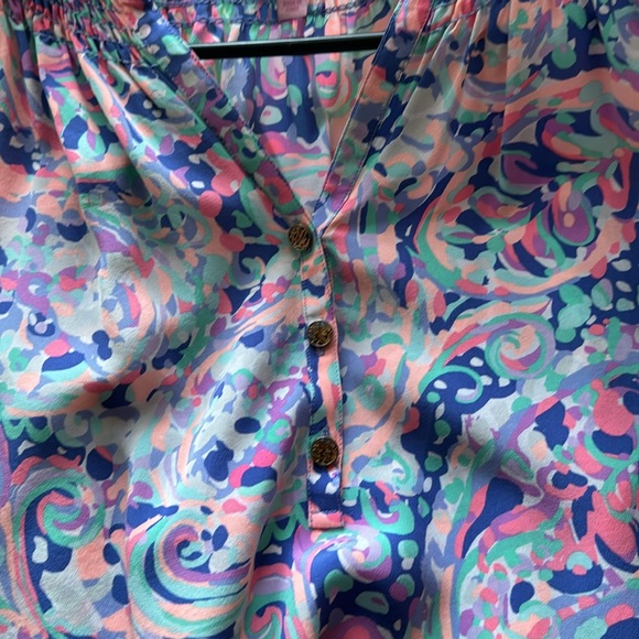 Bundle of 4 Lily Pulitzer Elsa Silk blouses - size XS - Picture 4 of 7